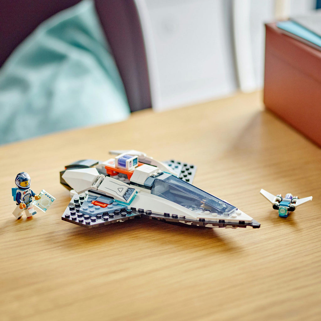 60430 LEGO City Interstellar Spaceship