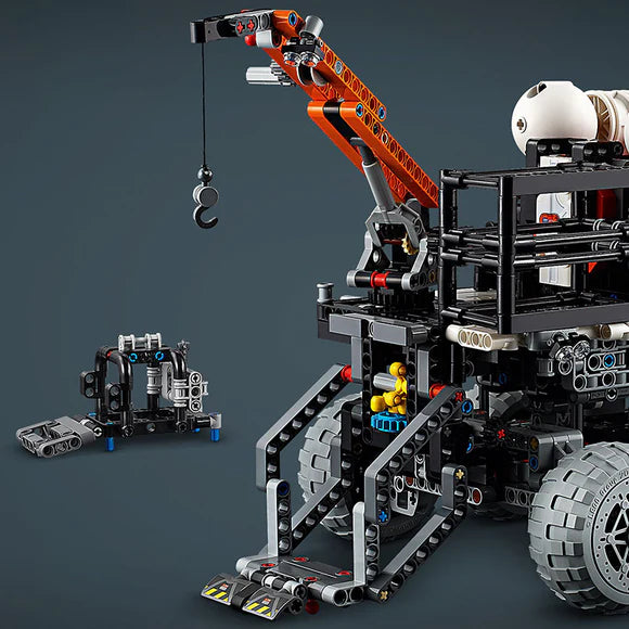 42180 LEGO Technic Mars Crew Exploration Rover