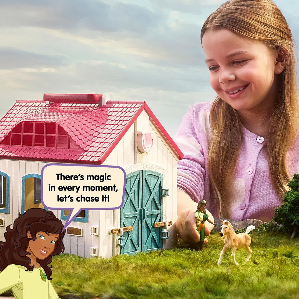 42703 Schleich Horse Club - Open Stable Set - Little Horseshoe (60 Pieces)