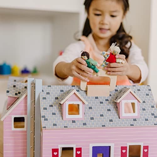 3701 Melissa & Doug Fold & Go Dollhouse