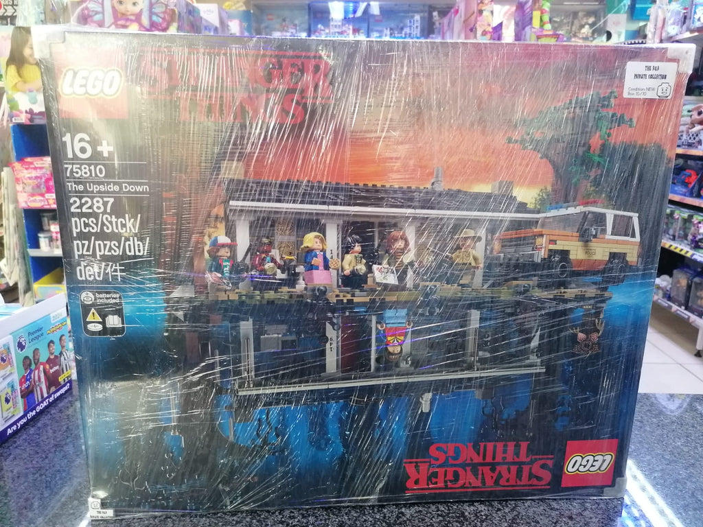 75810 LEGO Collector Shop  Stranger Things The Upside Down