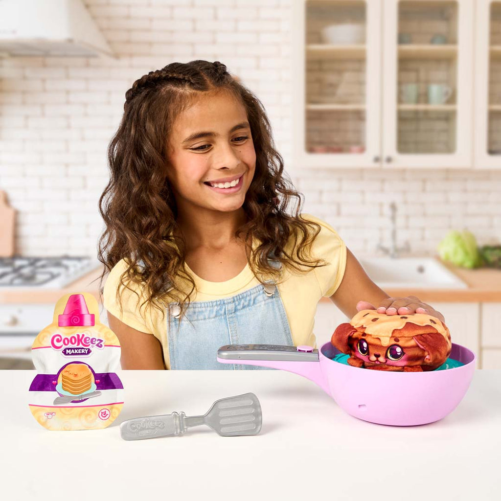 Cookeez Makery Pancake Treats Playset Asstd Each