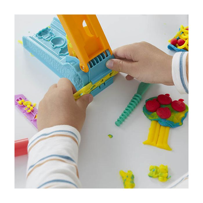 Play-Doh Fun Factory Starter Set