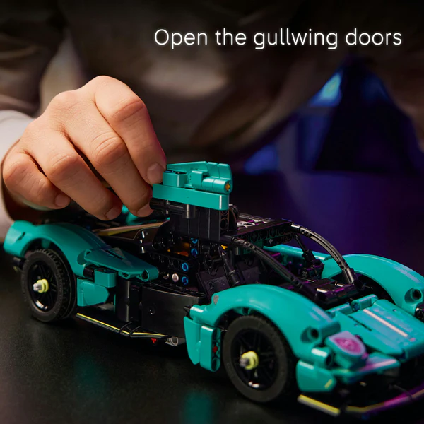 LEGO® Technic™ Aston Martin Valkyrie 42208