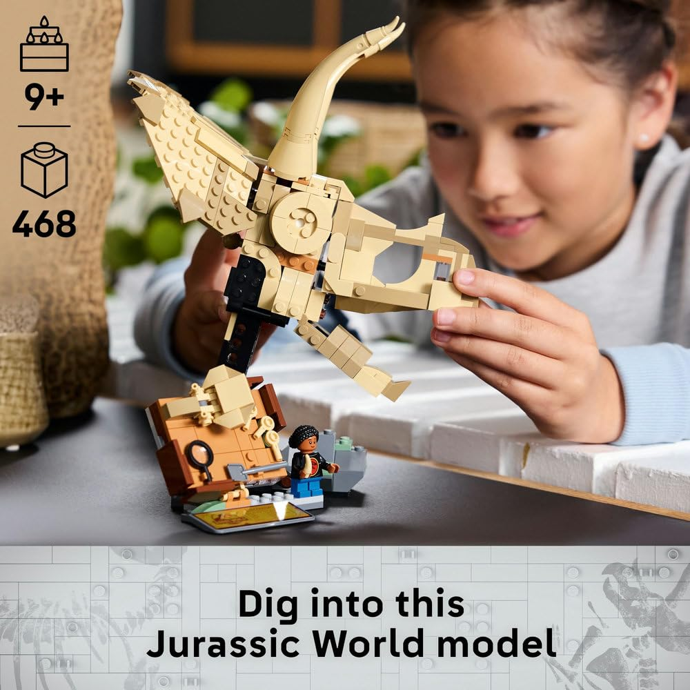 LEGO® Jurassic World Dinosaur Fossils: Triceratops Skull 76969