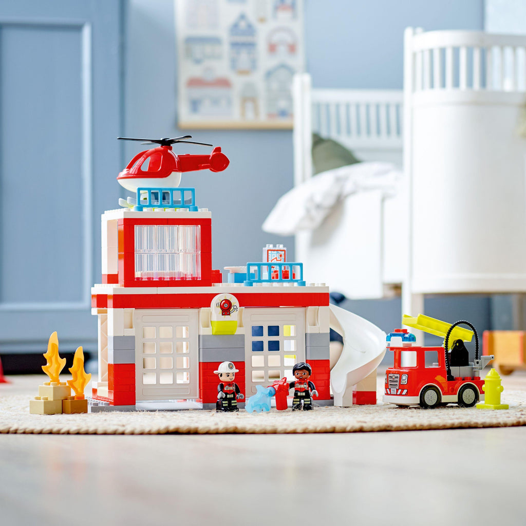 10970 LEGO DUPLO Fire Station & Helicopter