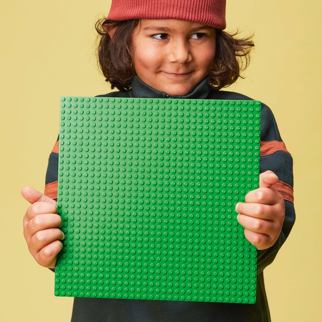 11023 LEGO Classic Green Baseplate