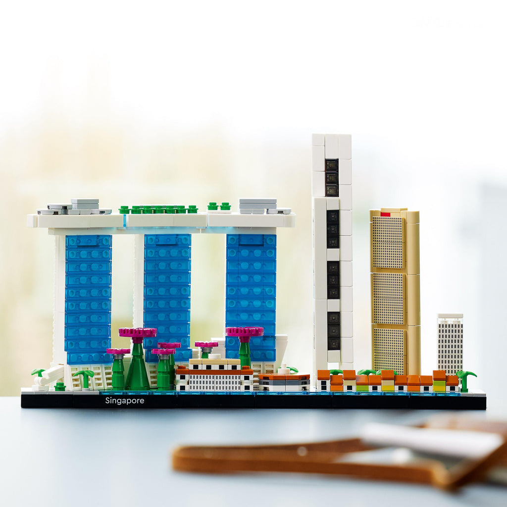 LEGO® Architecture Singapore Building Kit 21057