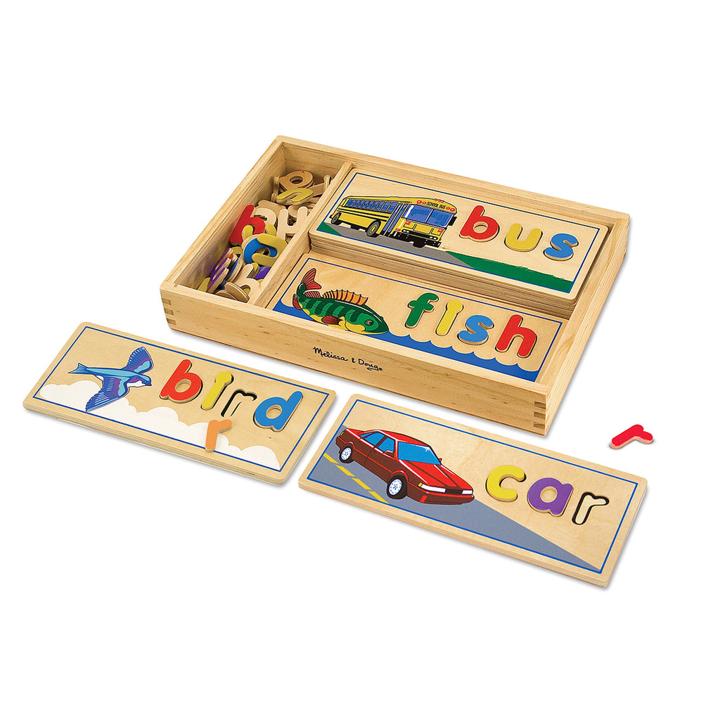 2940 Melissa & Doug See & Spell Learning Toy